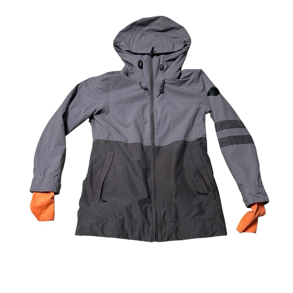 Dakine Women’s Insulated Hooded Jacket – S– Purple Two-Tone Ski Snowboard Coat